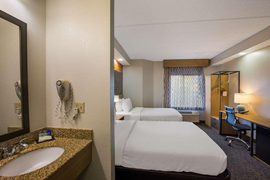 Clarion Pointe Sevierville-Pigeon Forge Værelse billede