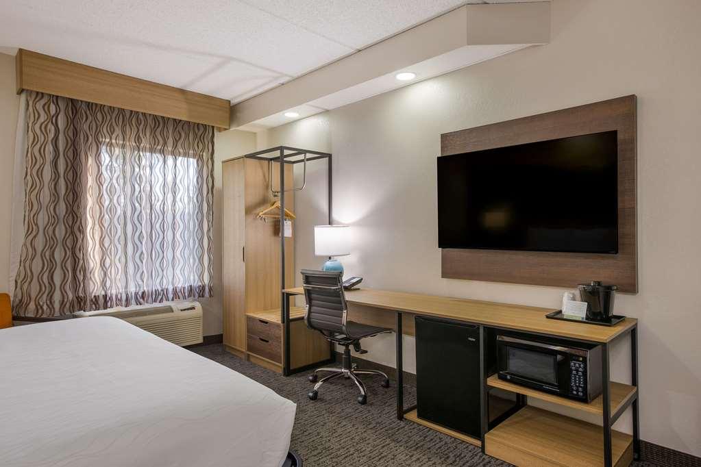 Clarion Pointe Sevierville-Pigeon Forge Værelse billede